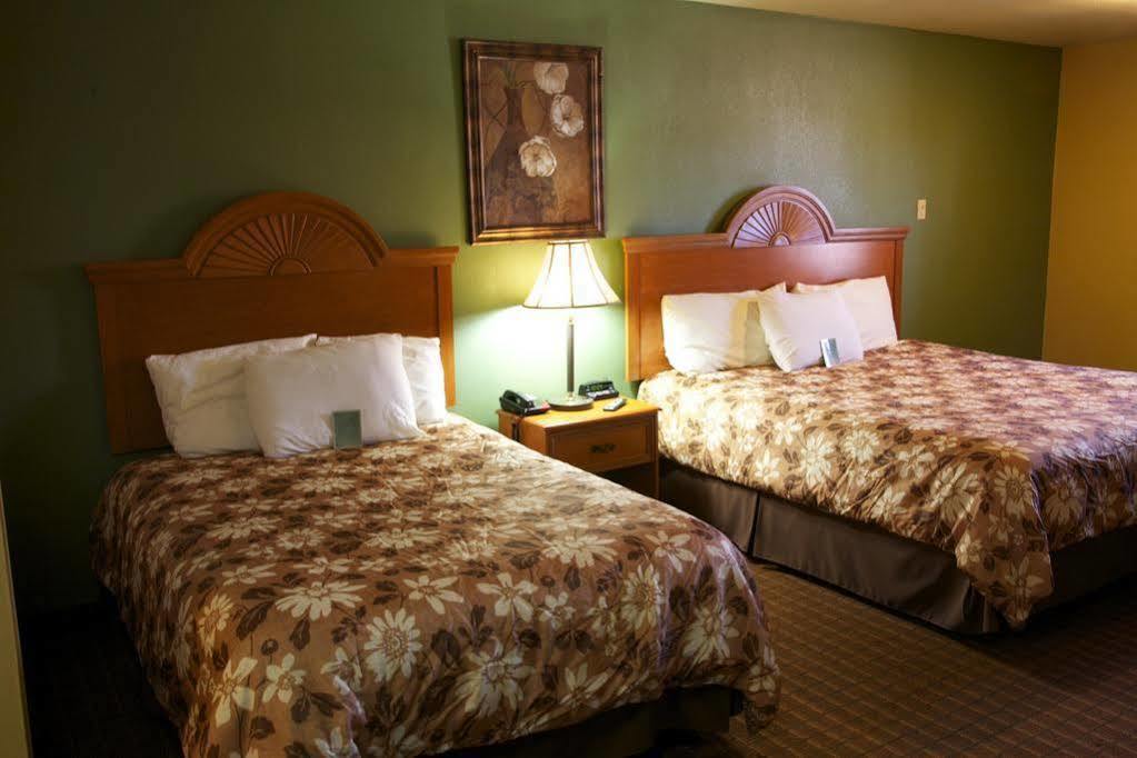 Coach Light Inn Brenham Dış mekan fotoğraf